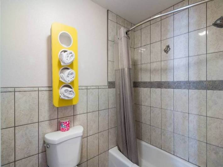 Ganze Wohnung, 1 Queensize-Bett | Nsmk, Micfridge in Lomita, Los Angeles County