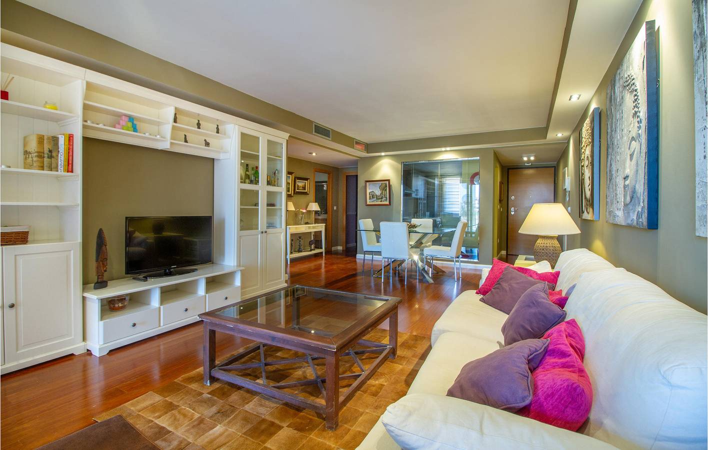 Apartamento vacacional entero, Apartamento de 150 m2 con garaje, aire acondicionado, piscina, terraza y WiFi in Mar Menor Polaris World, Mar Menor