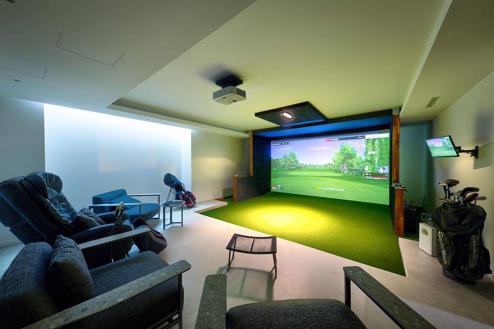 Medusa's House: French Riviera in Opio, Région de Cannes