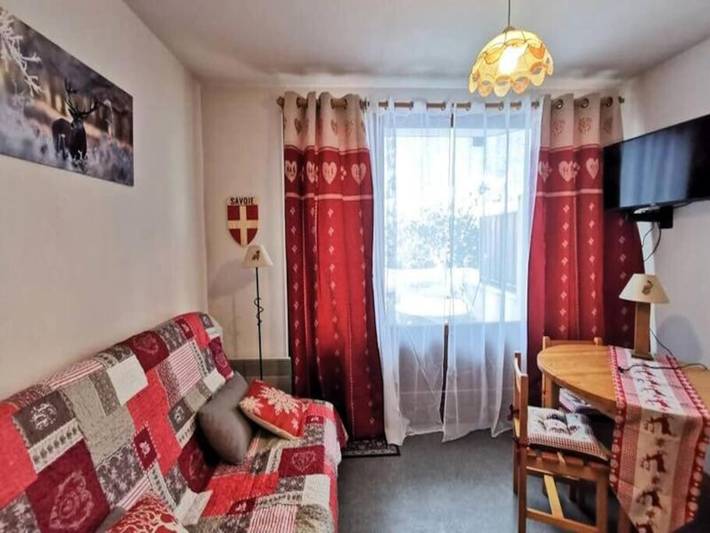 Appartement de vacances pour 4 personnes, avec terrasse et piscine