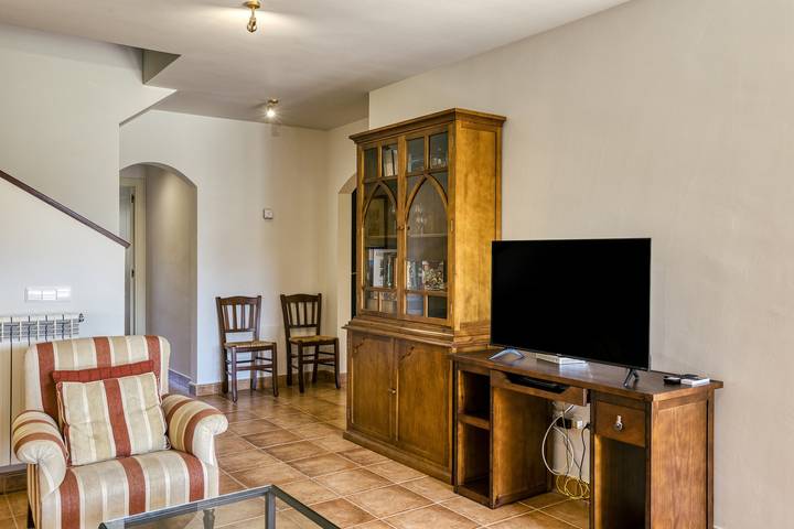 Family villa in Torremirona Resort in Navata, Upper Empordà