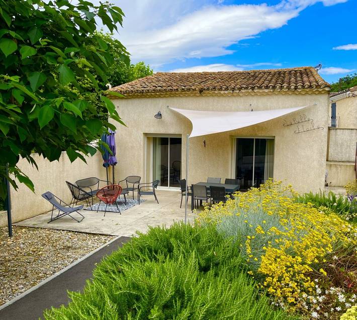 Gîte pour 5 personnes, avec jardin et terrasse, animaux acceptés
