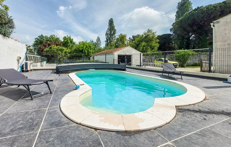 Casa de vacaciones para 4 personas, con terraza además de piscina y jardín - 1