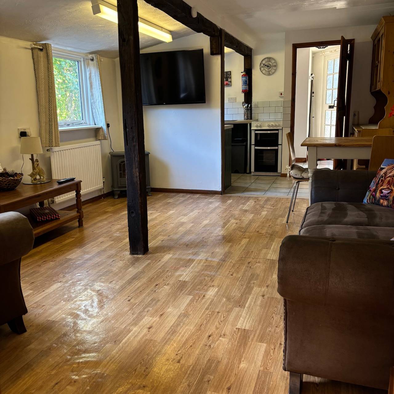 2 Bed Barn - Sleeps 4 - Pets - Parking - Wifi in Norfolk