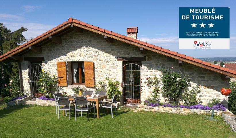 Gîte pour 6 personnes, avec Jardin dans l' Ain