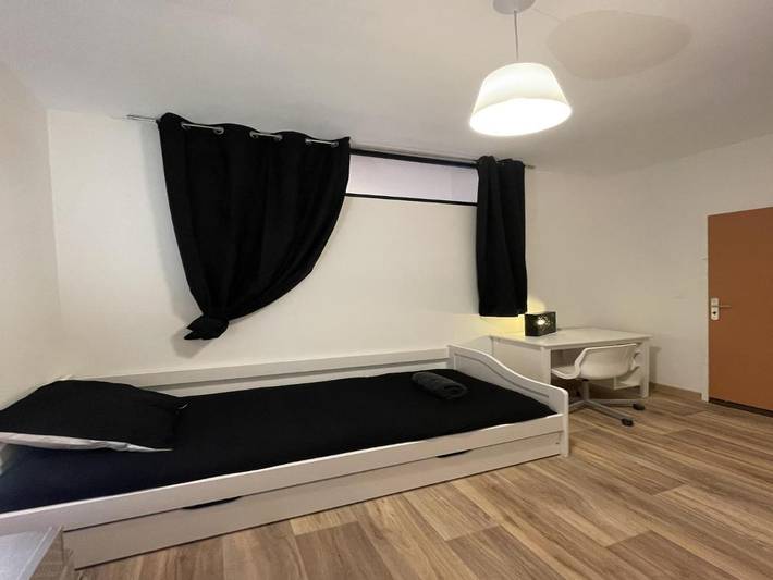 Gîte pour 5 personnes, avec jardin à Noyen-sur-Sarthe - 4