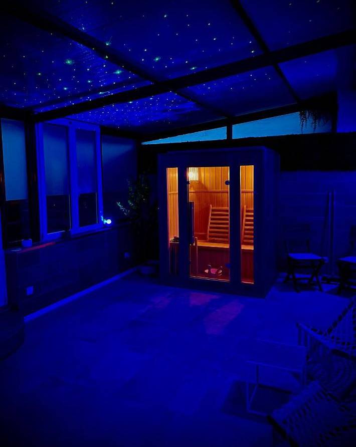 Location de vacances pour 2 personnes, avec sauna ainsi que jacuzzi et jardin à Saint-Jean-de-Braye - 4