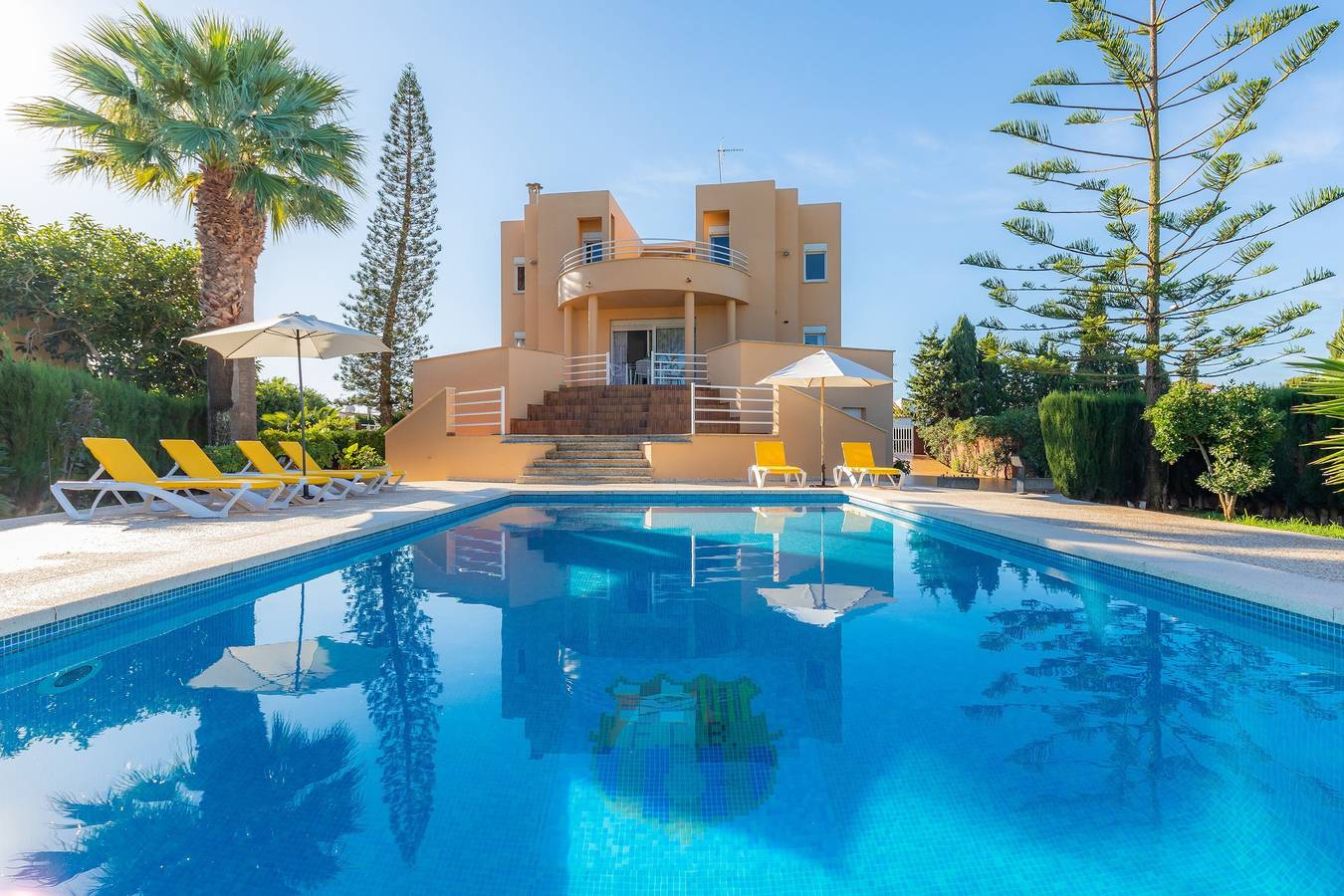 Villa con piscina en una ubicación ideal - Ca Na Xisca in Sa Coma, San Lorenzo de Cardessar