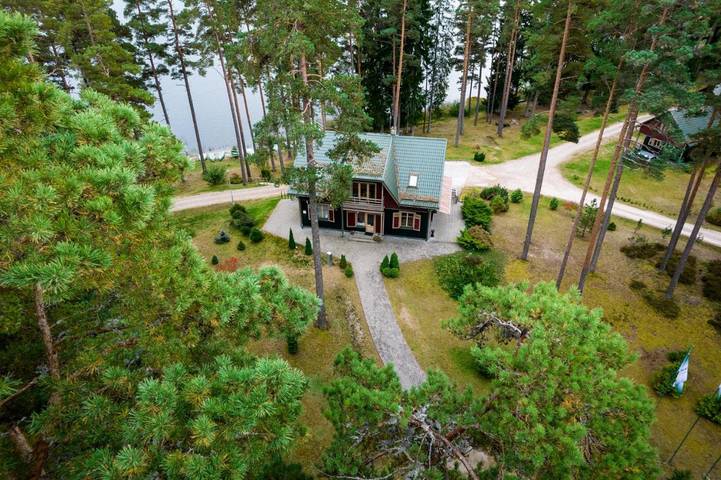 Bungalow, mit Balkon und Terrasse sowie Sauna und Seeblick in Lettland - 2