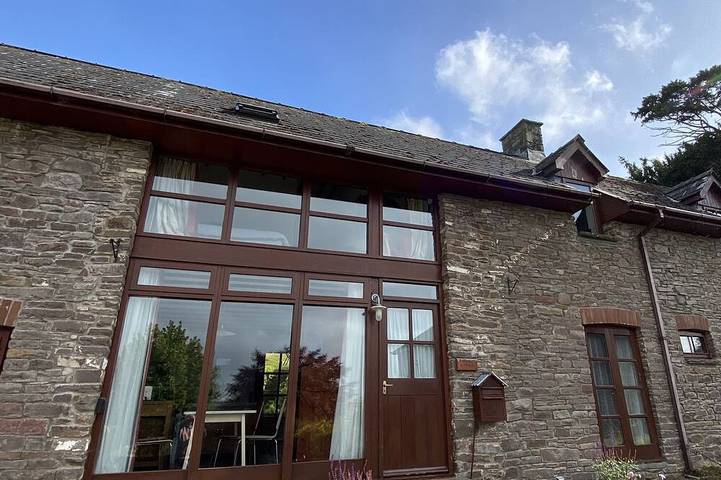 Ferienhaus für 4 Personen, mit Terrasse und Garten in Wales
