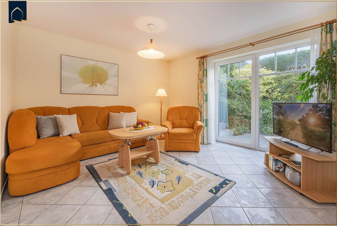 Ganze Wohnung, Gemütliche Ferienwohnung mit Terrasse, nur 600 m vom Ostseestrand entfernt in Drei Kaiserbäder, Heringsdorf