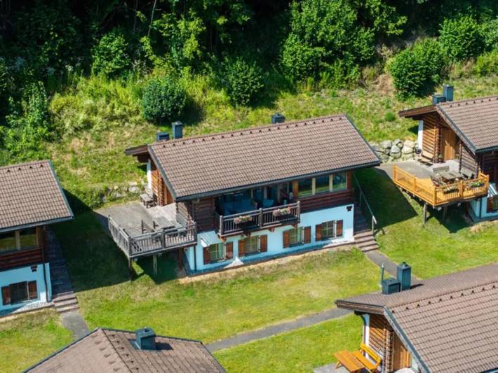 Ferienhaus für 10 Personen, mit Balkon und Terrasse sowie Pool und Sauna in Wald im Pinzgau