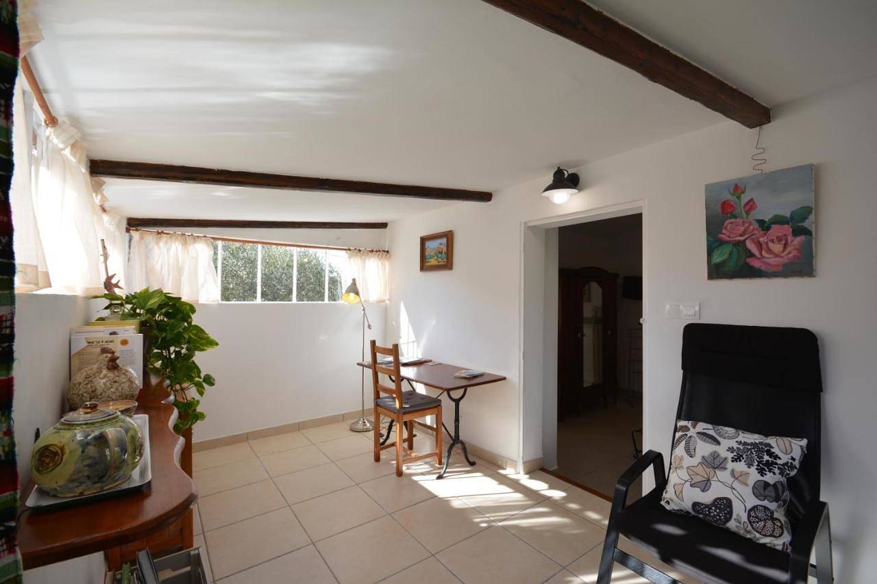 Double Room with Garden View in Istres, Côte méditerranéenne (France)