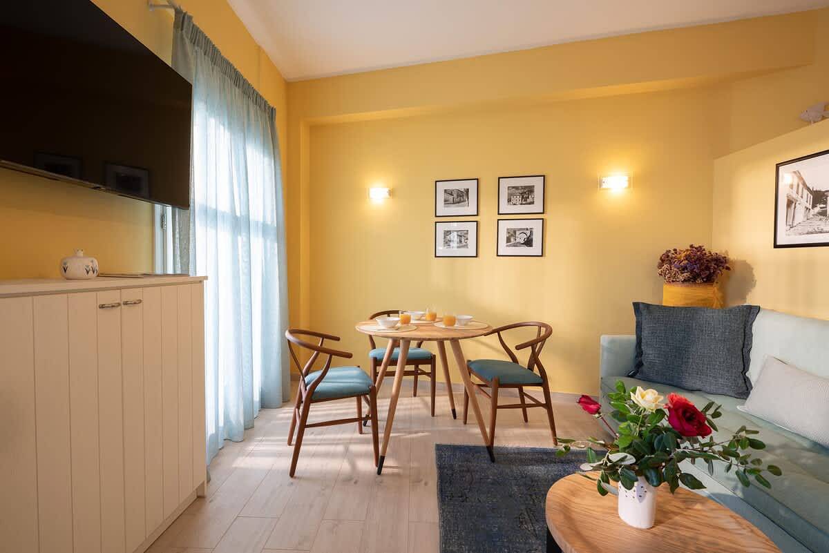 Ganze Ferienwohnung, Ferienwohnung für 3 Personen in Kyparissia, Golf von Kyparissia