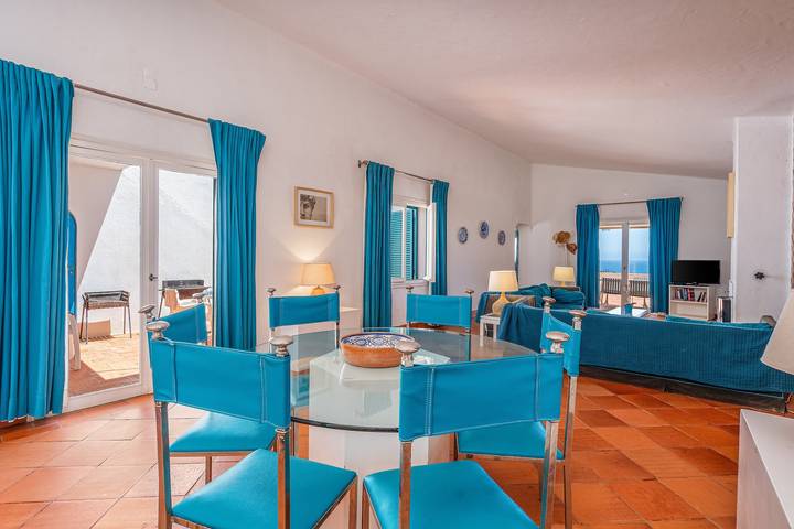Ocean Villa - Casa de vacaciones con vistas al mar y piscina compartida in Praia da Prainha, Alvor