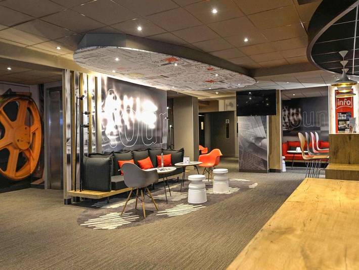 Hôtel pour 2 personnes, avec terrasse dans Château de Fontainebleau - 2