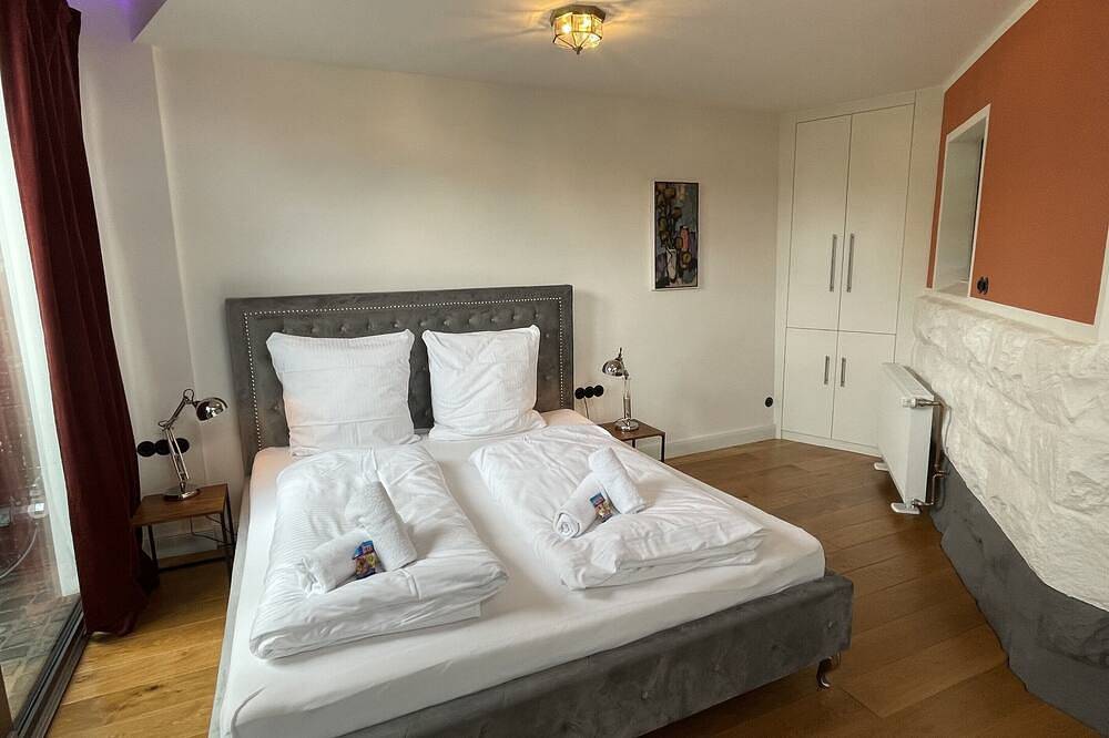 Entire apartment, Residenz im \"alten Wasserturm\" in Wuppertal, Bergisch region