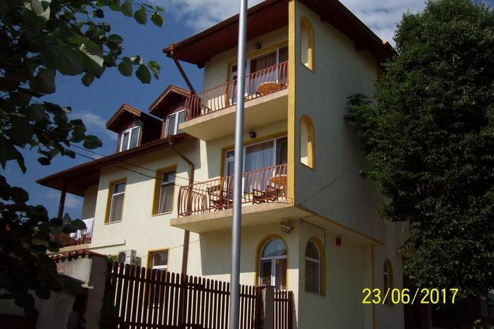 Maison d’hôte pour 2 personnes, avec terrasse et jardin