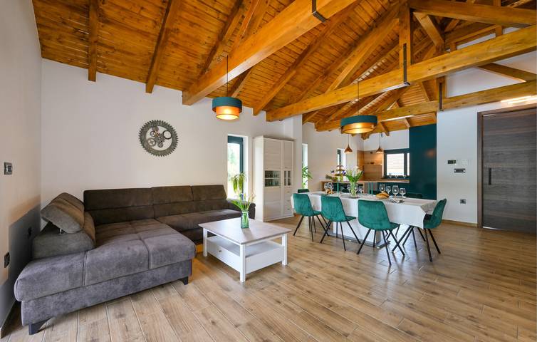Sonnige 2-Zimmer-Wohnung mit Pool, WLAN und Parkplatz in Medimurje