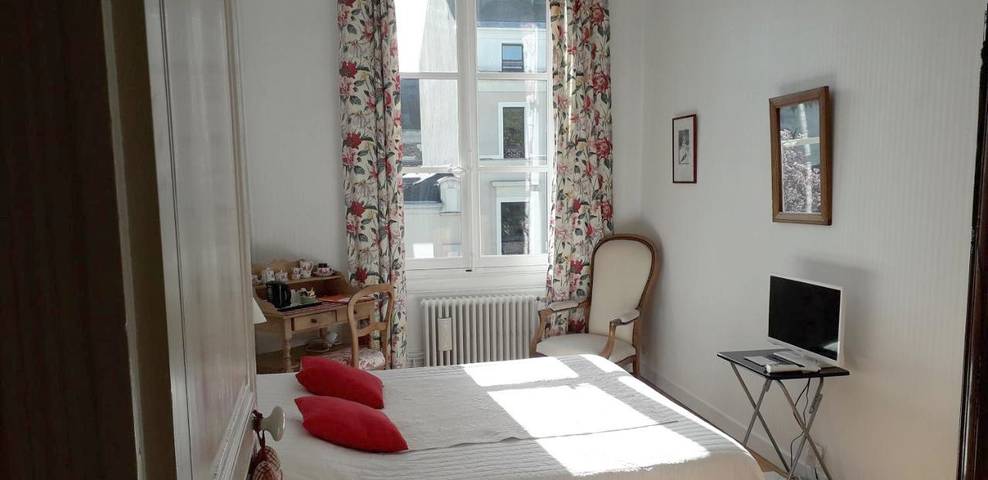 Chambre d’hôte pour 2 personnes, avec vue et terrasse à Angers - 4