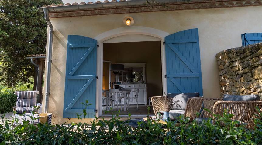 Gîte pour 2 personnes, avec piscine, animaux acceptés à Raissac-sur-Lampy