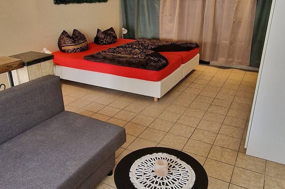 Ganze Wohnung, Ferienwohnung/App. für 2 Gäste mit 55m² in Markranstädt (272377) in Markranstädt, Kulkwitzer See