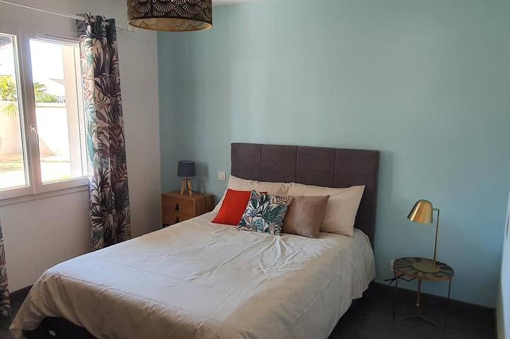 Location de vacances pour 6 personnes, avec jardin et terrasse, animaux acceptés à Saint-Michel-en-l'Herm - 4