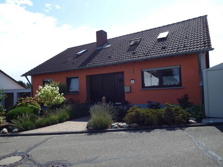 Ferienwohnung für 8 Personen, mit Terrasse und Garten sowie Ausblick in Boppard - 4