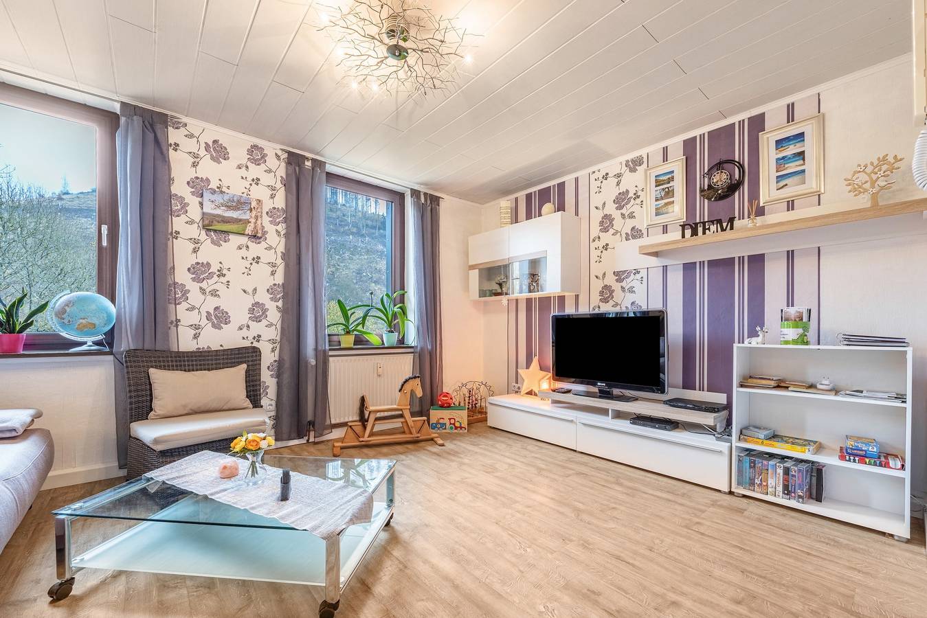 Vakantiewoning 'Zur Alten Zahnradbahn' met bergzicht, tuin en wifi, foto 6