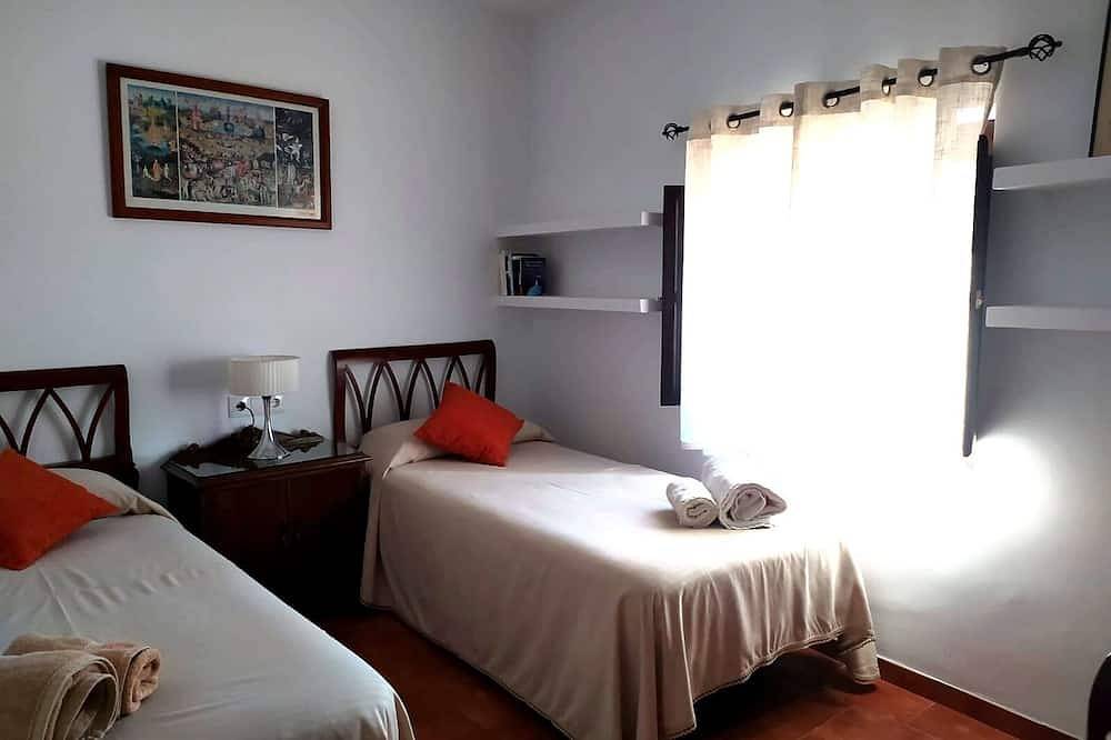 Hermit's House in Ossa de Montiel, Parc naturel des lacs de Ruidera