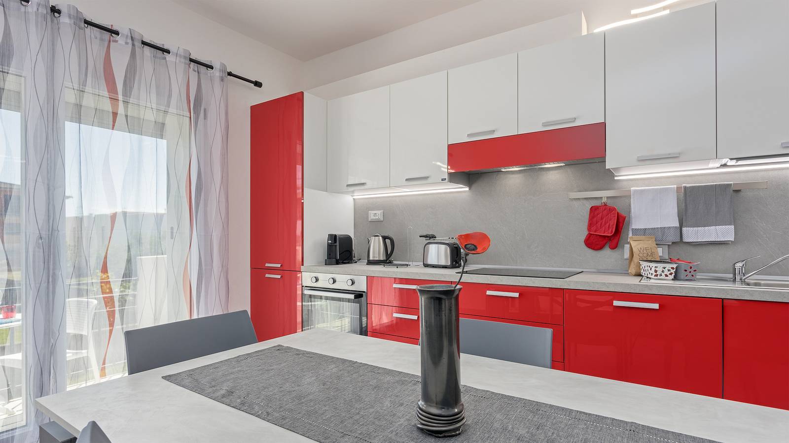 Ganze Wohnung, Casa Camu: Style near Central Tortolì & Beaches in Is Murdegus, Tortolì
