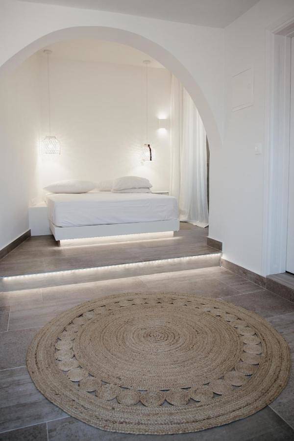 Superior Double or Twin Room with Sea View in Mylopotas, Íos