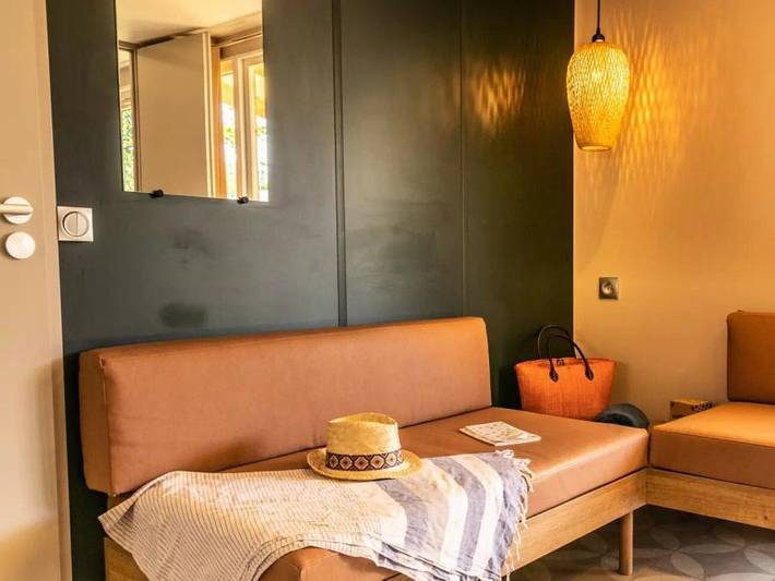 Camping Domaine de La Ville Huchet  - Stacaravan 4 personen - Stacaravan Premium Alizé 3 Kamers 4 Personen + Tv 2sdb in Saint-Malo, Saint-Malo en omgeing
