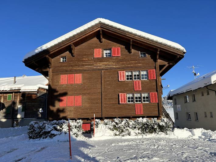 Ganze Ferienwohnung, Ferienwohnung Pfister, Obersaxen-Misanenga - 5 Zimmer Ferienwohnung für max. 7 Pers. in Obersaxen, Obersaxen-Mundaun