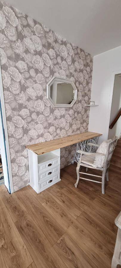 Gîte pour 2 personnes, avec jardin, animaux acceptés à Javerlhac-et-la-Chapelle-Saint-Robert - 3