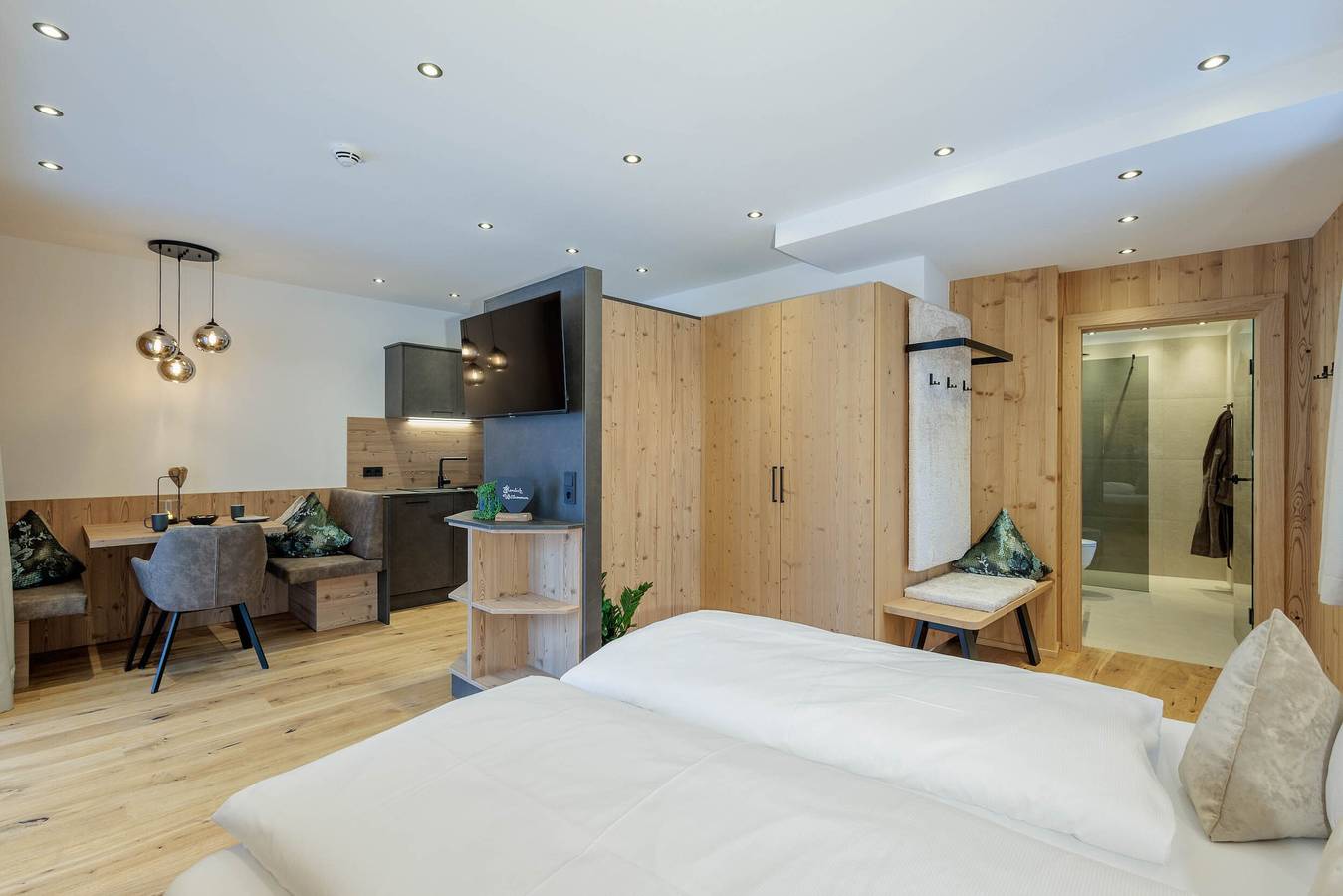 Geheel appartement, Vakantiewoning 'Mountain Suite Nr°303' met bergzicht, balkon en wifi in Großarl, Ski Amadé