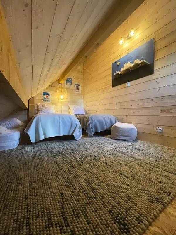 Ganze Wohnung, Schöne renovierte Wohnung Chalet von 4 bis 6 Betten in Réallon Joub2-4 in Réallon, Nationalpark Écrins