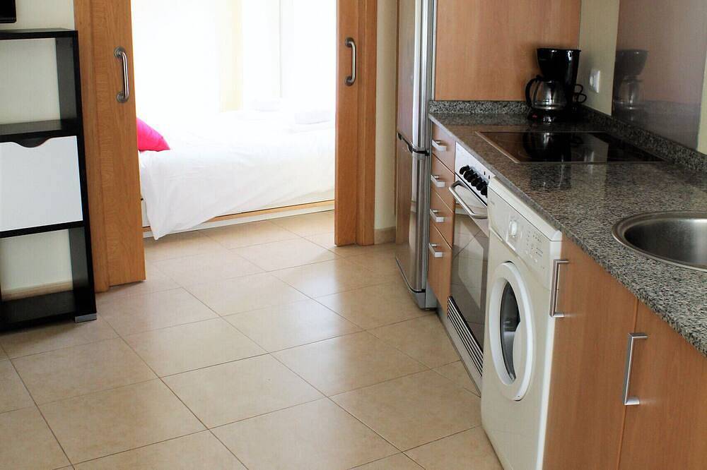 Ganze Wohnung, Apartamento Playa San Juan. Tranquilidad y Wifi in Playa San Juan, Guía de Isora