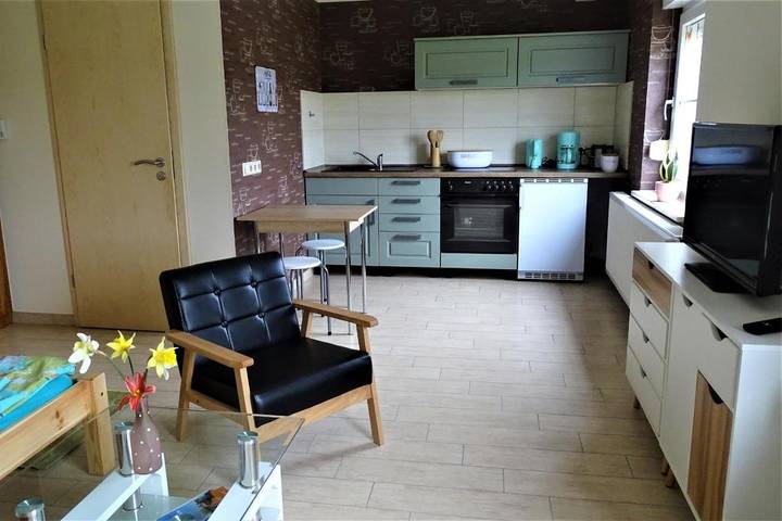 Ferienwohnung für 2 Personen, mit Terrasse und Garten in Neukalen - 2