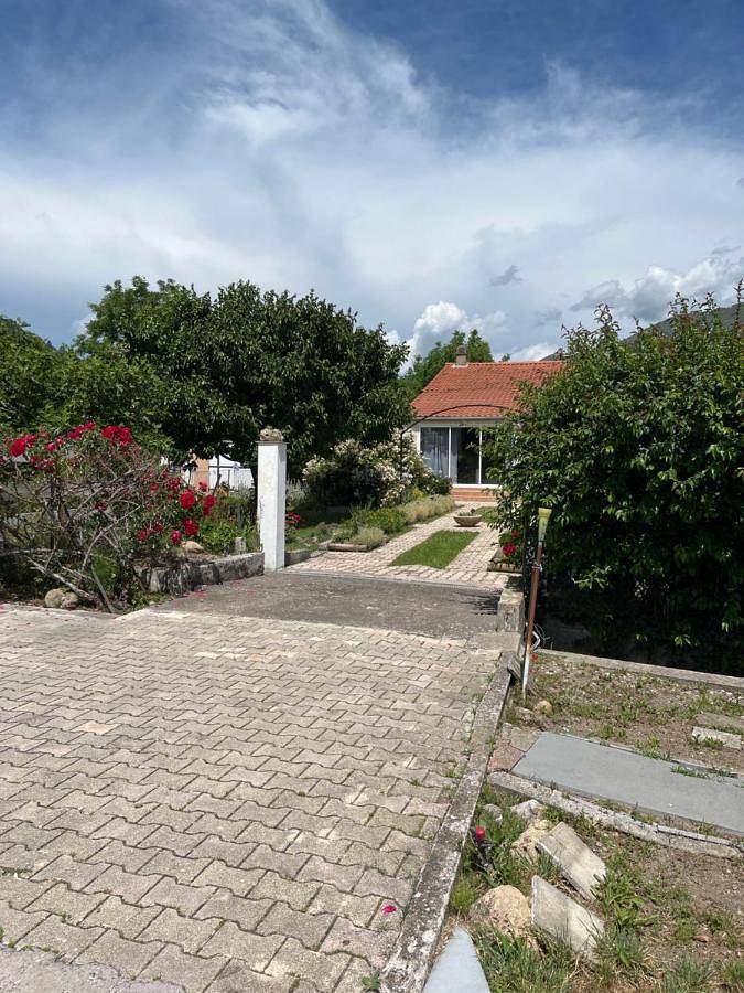 Location de vacances pour 6 personnes, avec vue et jardin à Digne-les-Bains - 2