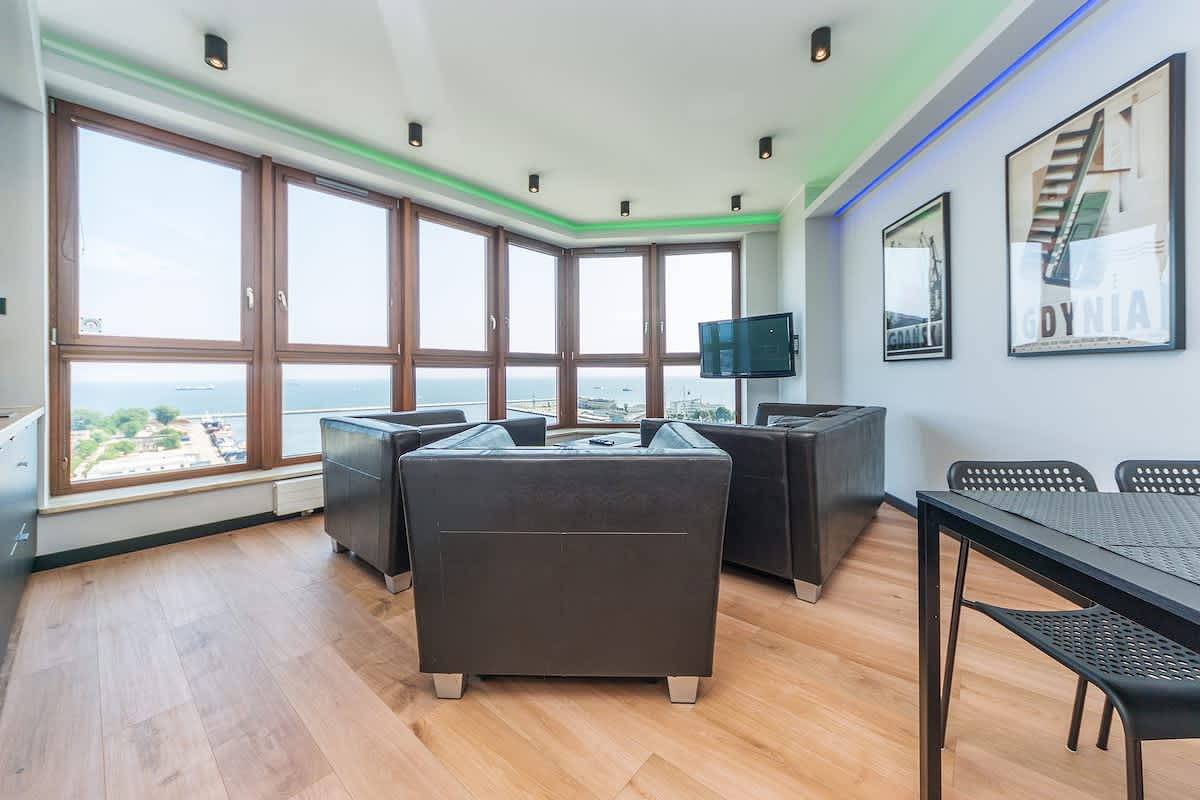 Geheel appartement, Elegant Apartment with Sea View | Parking in Gdynia, Zatoka Gdańska