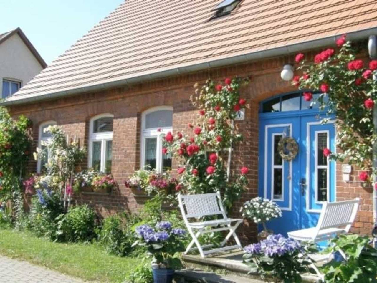Ganze Ferienwohnung, Anna Müritz - Romantisches Mecklenburger Anwesen am Fluss in Wredenhagen, Müritz