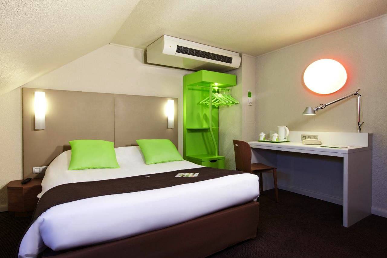 New Generation Triple Toom (3 Single Beds) in Loon-Plage, Région de Dunkerque