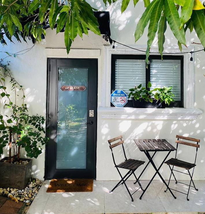 Maison d’hôte pour 2 personnes, avec jardin ainsi que vue et terrasse à Miami - 3