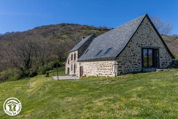 Cottage voor 14 Personen in Mazoires, Besse-et-Saint-Anastaise en omgeving, Afbeelding 1