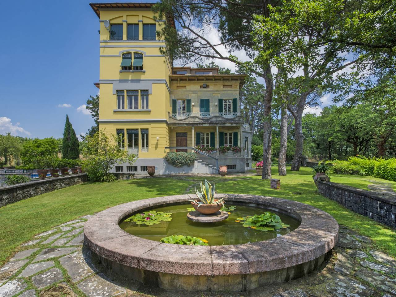 Casa vacanza a Arezzo a partire da 516€ a notte