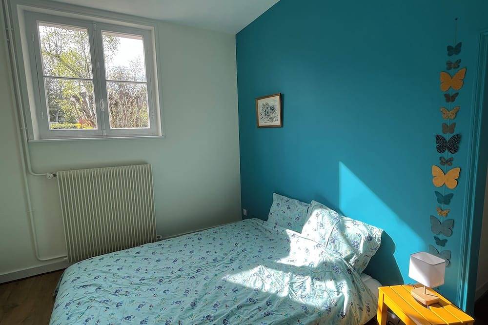 Vrbo Property in Onzain, Région de Blois