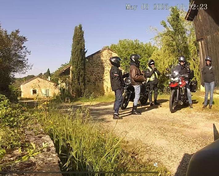Gîte pour 4 personnes, avec vue ainsi que jardin et piscine, animaux acceptés à Fumel - 3
