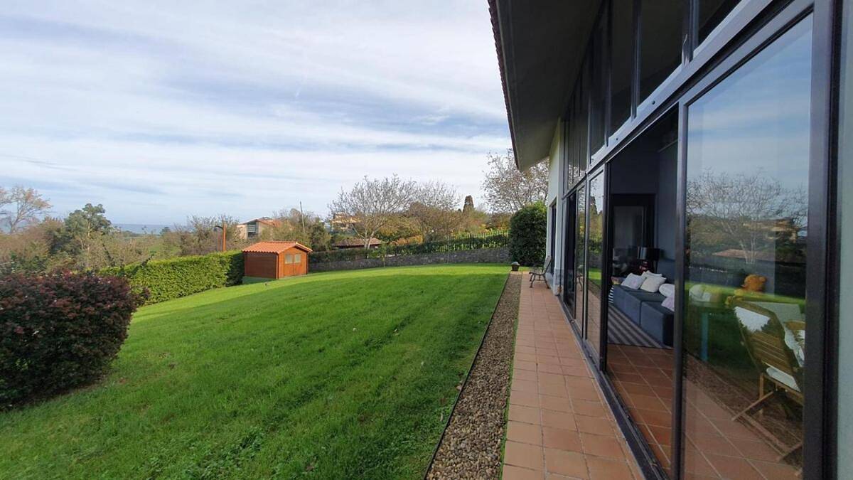 Villa Romeral in Caravia, Costa Verde