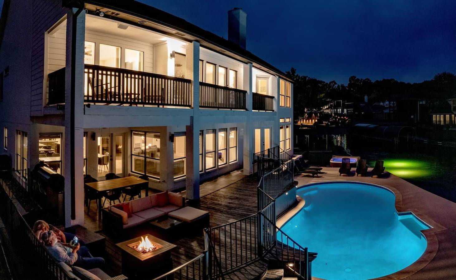 Villa für 15 Personen mit Pool in Lake Conroe